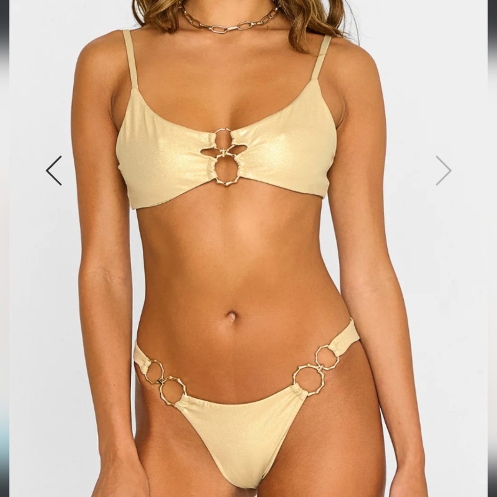 Beach Bunny bikini set